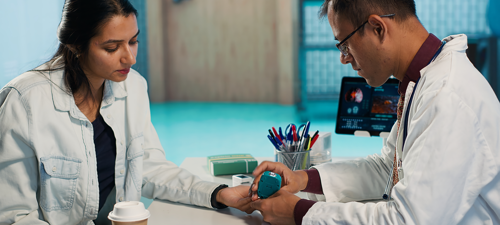 When Should You Visit a Blood Sugar Specialist Doctor in Serilingampally?